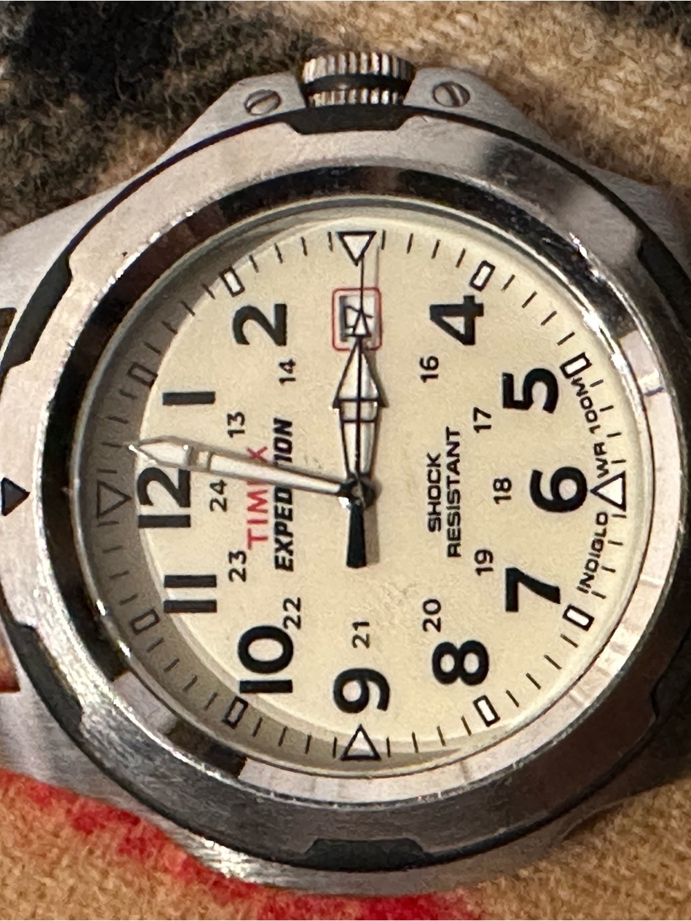 Timex Expedition Men's Silver Case Cream Dial Watch face wr100m 905 14